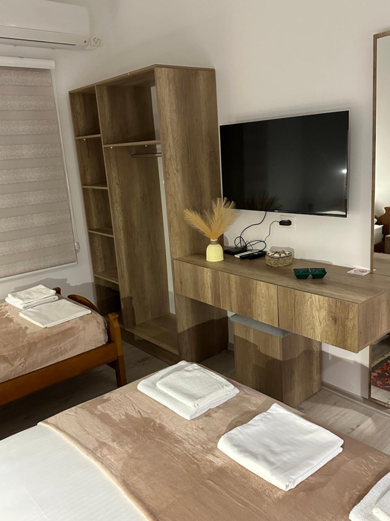 Lola'S Rooms Gjirokastër Eksteriør billede